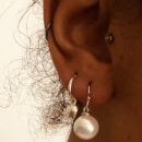 Boucles d'oreilles pendantes en argent 925/000 rhodié et perles blanches. Pendantes Perle  Adolescent Adulte Femme Fille Indémodable 