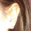 Boucles d'oreilles puces en plaqué or et oxydes de zirconium sertis 4 griffes. Puce Rond  Adolescent Adulte Femme Fille Indémodable 