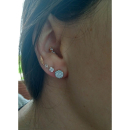 Boucles d'oreilles rondes en plaqué or jaune 18 carats serties d'oxydes de zirconium blancs. Rond  Adulte Femme Indémodable 