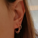 Boucles d'oreilles créoles soleils en plaqué or 18 carats. Créoles Pendantes Rond Soleil  Adolescent Adulte Femme Fille Indémodable Nature 