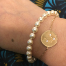 Bracelet en plaqué-or.<br/>Perles d'imitation de Majorque. Boule Perle  Adulte Femme Indémodable Mariage 