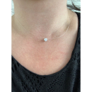 Collier en fil nylon avec fermoir en argent 925 rhodié et tenant un oxyde de zirconium blanc de forme ronde. Carré Solitaire  Adolescent Adulte Femme Fille Indémodable 