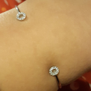 Bracelet jonc rigide en argent 925/000 rhodié et oxyde de zirconium. Jonc Rigide Rond  Adolescent Adulte Femme Fille Indémodable 