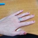 Bague avec motif d'étoile en argent 925/000 rhodié surmontée d'un oxyde de zirconium blanc. Etoile Rond  Adolescent Adulte Femme Fille Indémodable Nature 