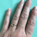 Bague cercle en plaqué or et oxyde de zirconium. Cercle Rond  Adolescent Adulte Femme Fille Indémodable 