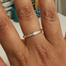 Bague alliance en plaqué or 18 carats sertie d'oxydes de zirconium blancs. Alliance Anneau  Adolescent Adulte Femme Fille Indémodable 