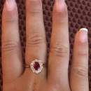 Bague en plaqué-or, oxydes de zirconium et pierre synthétique. Marguerite Ovale  Adulte Femme Indémodable 