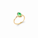 Bague en plaqué or jaune 18 carats surmontée d'une pierre de couleur verte sertie clos en forme de goutte. Goutte  Adolescent Adulte Femme Fille Indémodable 