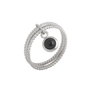 Bague composée de trois anneaux en argent 925/000 rhodié et d'un pendant en véritable pierre de couleur noire sertie clos. Rond  Adolescent Adulte Femme Fille Indémodable 