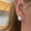Boucles d'oreilles puces en plaqué or et demi-perles d'imitation de Majorque. Perle Puce Rond  Adolescent Adulte Femme Fille Indémodable 